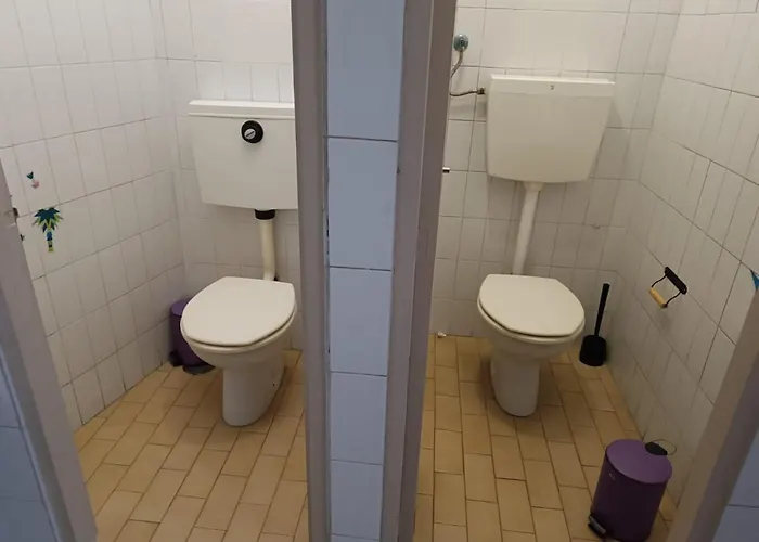 City Drops Batalhaprivate Penzion Porto