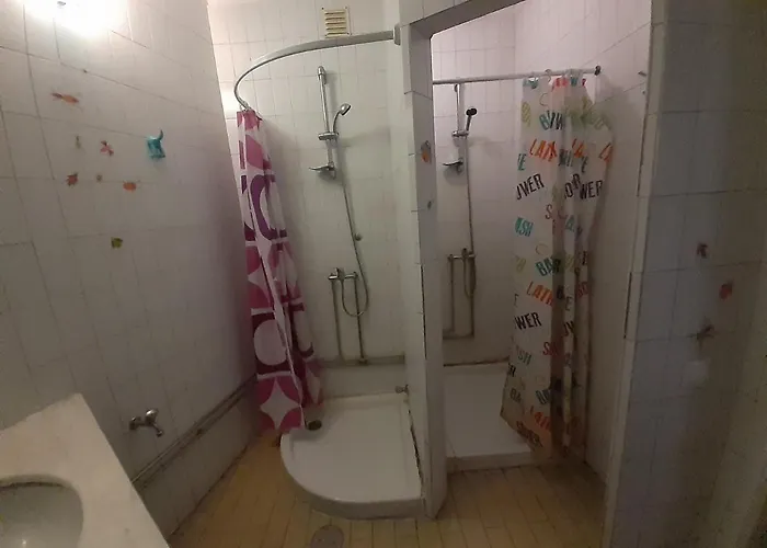 City Drops Batalhaprivate Guest house