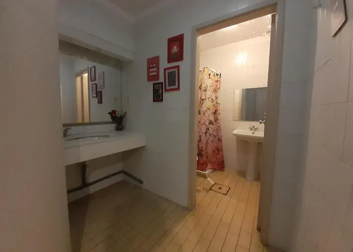 Guest house City Drops Batalhaprivate Porto