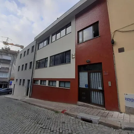 Guest house City Drops Batalhaprivate Porto